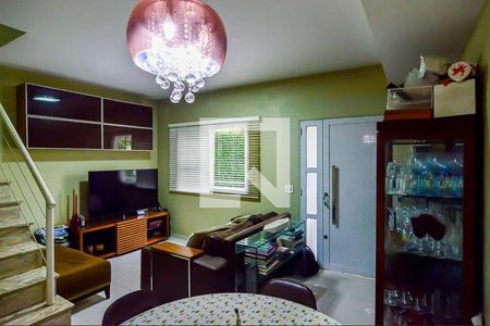 5_photo/94cf03bfd5.20e18beb5a66d940-ATLAS-db957316-d308-4511-b3bc-8617af0f1a5a.jpg de casa à venda com 3 quartos, 96m² em Jardim Regina Alice, Barueri