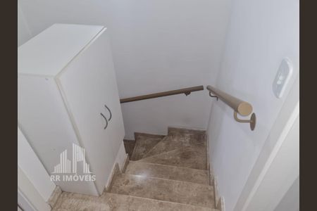 4_photo/94cf03bfd7.6e795dfd64e180cd-ATLAS-2601cffb-346a-4318-bfc0-529531b2f232.jpg de casa à venda com 3 quartos, 96m² em Jardim Regina Alice, Barueri