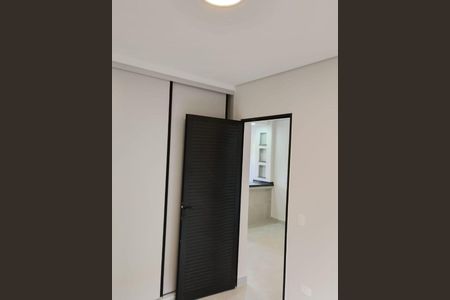 11_photo/94cf03c35f.b60f5a7682bed42c-ATLAS-86a66ccd-3bd7-4e2c-8fc8-29cb349befd3.jpg de apartamento para alugar com 2 quartos, 50m² em Vila Pouso Alegre, Barueri