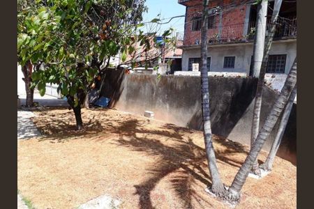 5_photo/94cf03c4c1.dfdf3a77207432af-ATLAS-59a342e0-5723-4c67-8687-dc7b3878bf7b.jpg de casa à venda com 3 quartos, 180m² em Vila Pouso Alegre, Barueri