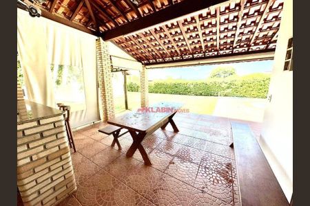 27_photo/94cf03c50b.49d655132eb04021-ATLAS-0b7cedd6-710b-4392-b33b-10c8ee556d53.jpg de casa à venda com 2 quartos, 350m² em Jardim Itaquiti, Barueri