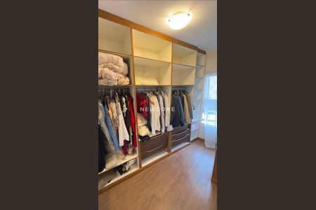 27_photo/94cf03c7b5.93b8fa184532727f-ATLAS-9c3b8866-89e0-4ff8-9b3d-b123c5b972f4.jpg de casa de condomínio à venda com 5 quartos, 920m² em Jardim Barueri, Barueri
