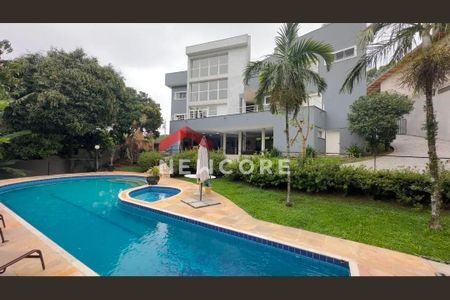 5_photo/94cf03c7b5.93b8fa184532727f-ATLAS-ba35fd68-37df-42fa-92e6-138bbed11fd6.jpg de casa de condomínio à venda com 5 quartos, 920m² em Jardim Barueri, Barueri