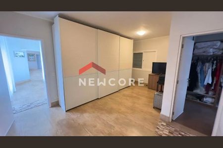 40_photo/94cf03c7b5.93b8fa184532727f-ATLAS-d31a6bfa-8b7d-4e7c-b0f3-d8b635ee91fa.jpg de casa de condomínio à venda com 5 quartos, 920m² em Jardim Barueri, Barueri