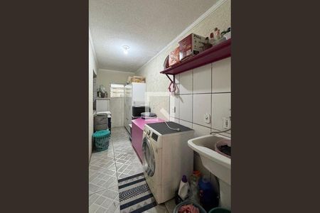 5_photo/94cf03c8cb.2d4de8c0d5c905e7-ATLAS-22e0c28b-3029-4b3a-9ef1-7166b485e81d.jpg de casa à venda com 3 quartos, 180m² em Vila Boa Vista, Barueri