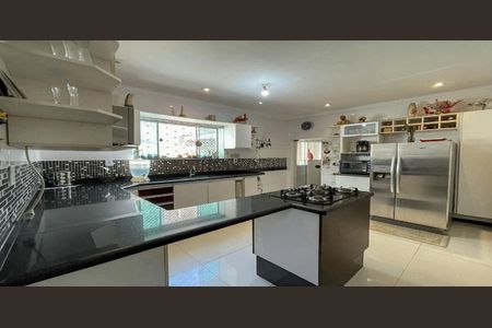 1_photo/94cf03c931.2f15d505e37c7ac5-ATLAS-b9ef47fa-8227-4061-8943-c39b82a34a2f.jpg de casa à venda com 3 quartos, 150m² em Vila Porto, Barueri