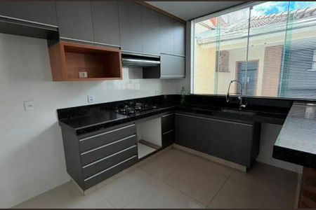 22_photo/94cf03c939.2f15d505e37c7ac5-ATLAS-d76e3a6c-41a0-491b-9cce-70a54036a81e.jpg de casa à venda com 3 quartos, 250m² em Vila Porto, Barueri