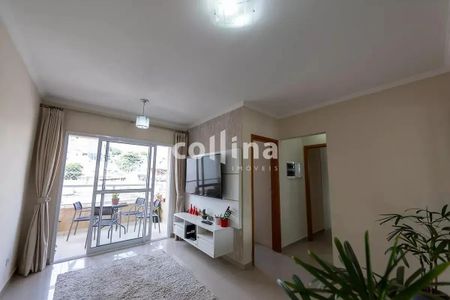 1_photo/94cf03c93d.ceff8192393c33de-ATLAS-4223c13a-8a44-4c35-bc6a-051bea36e634.jpg de casa à venda com 2 quartos, 66m² em Vila Porto, Barueri