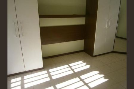 7_photo/94cf03cbe3.53c043af3bf77bbb-ATLAS-049c3be3-dfc0-4e17-88a2-80720beb8bf9.jpg de casa à venda com 3 quartos, 90m² em Vila Porto, Barueri