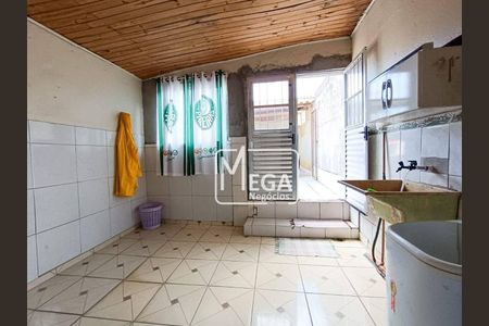 7_photo/94cf03cbff.b59522f7c846e5fe-ATLAS-c6b3a9b4-9f68-4392-9364-c595b84a22fd.jpg de casa à venda com 3 quartos, 258m² em Vila Porto, Barueri