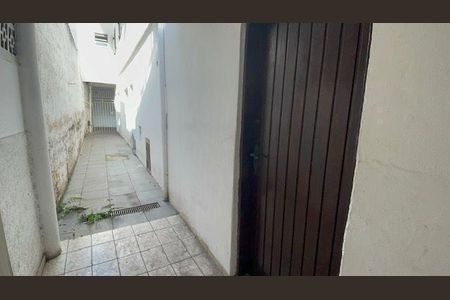 12_photo/94cf03cc97.5d0fc8648d64f8b7-ATLAS-76116225-ac8f-4077-8d4b-aa0bd3c1429b.jpg de casa para alugar com 5 quartos, 220m² em Jardim dos Camargos, Barueri