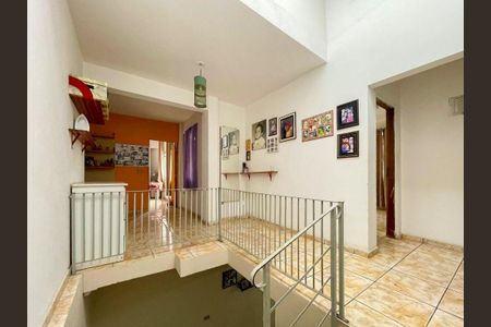 6_photo/94cf03ccd5.7e2ea02b9085bf9d-ATLAS-60d91ebf-0e30-4b93-a613-7dc0407be447.jpg de casa à venda com 4 quartos, 180m² em Jardim dos Camargos, Barueri