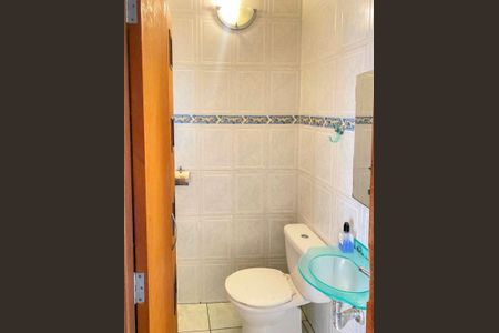 2_photo/94cf03ccd5.7e2ea02b9085bf9d-ATLAS-b7a397ab-1bb1-44c6-be46-ee2286fb3f23.jpg de casa à venda com 4 quartos, 180m² em Jardim dos Camargos, Barueri