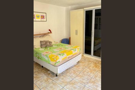 7_photo/94cf03ccd5.7e2ea02b9085bf9d-ATLAS-fe341323-7bda-413c-8a7b-4762ef218a53.jpg de casa à venda com 4 quartos, 180m² em Jardim dos Camargos, Barueri