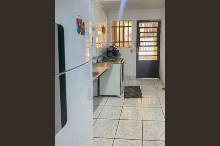 11_photo/94cf03ccd5.dabf6d33826e301d-ATLAS-bd9eb318-509b-4402-be2e-d01cbe46c626.jpg de casa à venda com 4 quartos, 180m² em Jardim dos Camargos, Barueri