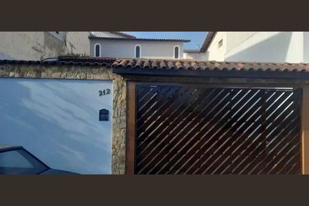 6_photo/94cf03cd21.5955ad7459482dc1-ATLAS-9a0909b4-d360-4729-bc5b-dba982abc03d.jpg de casa à venda com 3 quartos, 250m² em Jardim dos Camargos, Barueri