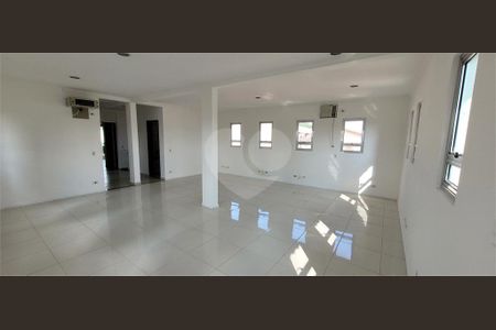 7_photo/94cf03cd37.d60ed16da6b331d7-ATLAS-324e252f-75b2-4946-b656-ad8b1283f99e.jpg de casa para alugar com 0 quarto, 405m² em Jardim dos Camargos, Barueri