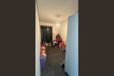 7_photo/94cf03cd75.e02bbd74c619fcc4-ATLAS-0e912e60-3f47-4fd0-80a0-e21e35f43b29.jpg de casa à venda com 3 quartos, 180m² em Jardim dos Camargos, Barueri