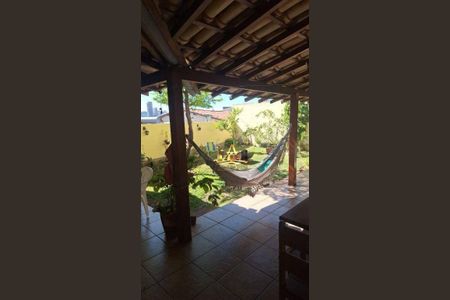 3_photo/94cf03cdc1.d860d137df15aeab-ATLAS-0eaa2d1e-5635-4f5c-88de-a6520bffa99a.jpg de casa à venda com 3 quartos, 261m² em Jardim dos Camargos, Barueri