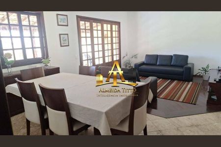 9_photo/94cf03cdc1.d860d137df15aeab-ATLAS-7f14932d-aa9b-4255-80e6-cbf5535f2a56.jpg de casa à venda com 3 quartos, 261m² em Jardim dos Camargos, Barueri