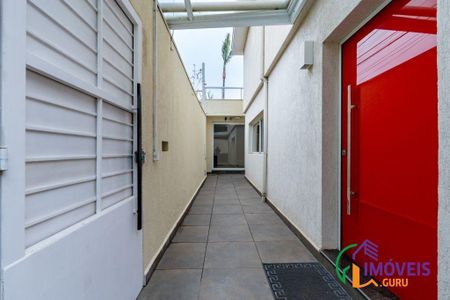 13_photo/94cf03cdd9.821bca6a381fcd78-ATLAS-0745c940-9cb3-4893-9c9e-93d70daa2c7e.jpg de casa à venda com 4 quartos, 133m² em Jardim dos Camargos, Barueri