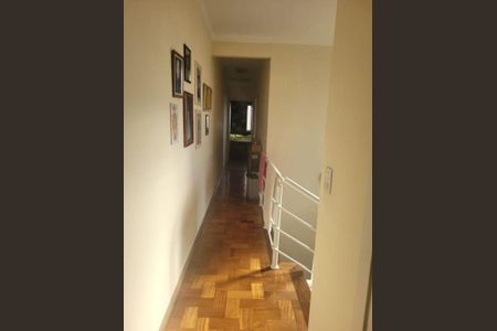 11_photo/94cf03cdeb.c202053c0eb79174-ATLAS-0bae7dfd-d774-4b5a-bd00-76a302c23d96.jpg de casa à venda com 3 quartos, 200m² em Jardim dos Camargos, Barueri