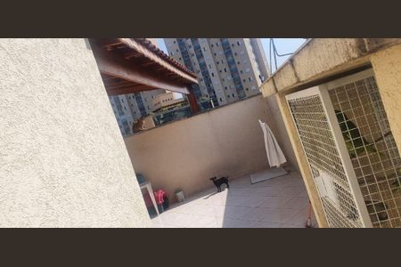 2_photo/94cf03cdeb.c202053c0eb79174-ATLAS-7a1d7beb-9ae6-4137-a9bd-b0f7e955c6c9.jpg de casa à venda com 3 quartos, 200m² em Jardim dos Camargos, Barueri