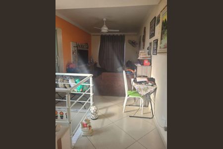 2_photo/94cf03cdeb.c202053c0eb79174-ATLAS-feb3545d-e7a5-4c88-bf5f-a20d7e5ded6d.jpg de casa à venda com 3 quartos, 200m² em Jardim dos Camargos, Barueri