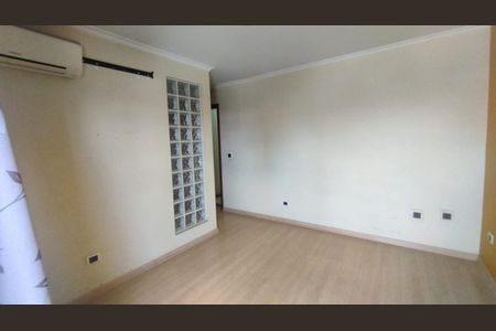 44_photo/94cf03ce85.93b8fa184532727f-ATLAS-3d9c6f1d-21ef-49b1-bbd1-b1e1d55aa3b3.jpg de casa para alugar com 4 quartos, 168m² em Jardim dos Camargos, Barueri