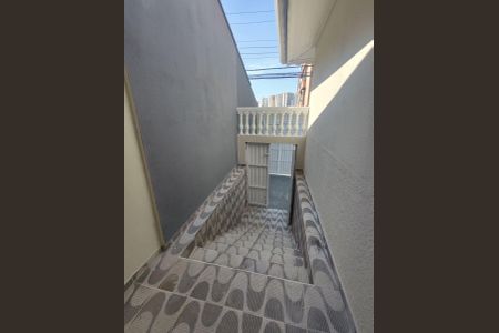 18_photo/94cf03cf0b.81c488c884db3593-ATLAS-9dc6a773-8b0c-487b-bbc6-e725d3e51b23.jpg de casa para alugar com 2 quartos, 90m² em Vila Boa Vista, Barueri