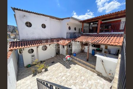 11_photo/94cf03cf21.3714cccd63f8fe2d-ATLAS-be0a2feb-8e8e-47da-8f3a-9ec0c81aa0fe.jpg de casa à venda com 4 quartos, 198m² em Vila Boa Vista, Barueri