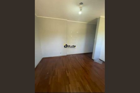 3_photo/94cf03d0c3.15604e16f11eddfa-ATLAS-58bf9bfd-a636-4c5d-84a9-1c4ac49b97c8.jpg de casa à venda com 2 quartos, 179m² em Vila Sargento Jose de Paula, Barueri