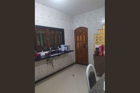 5_photo/94cf03dae5.ceff8192393c33de-ATLAS-b6ba4887-b681-406c-b7b2-f925c2cfc8d7.jpg de casa à venda com 3 quartos, 100m² em Vila Pouso Alegre, Barueri