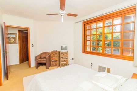 16_photo/94cf03f019.64be89600eea995d-ATLAS-94e97e1b-6b32-4ba8-8bda-c3deb6da9a8e.jpg de casa à venda com 4 quartos, 260m² em Jardim Belval, Barueri