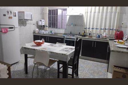 2_photo/94cf03f0cb.2589b1fd00b31c34-ATLAS-5fc4d87b-960d-48d9-990d-ab4845bb968b.jpg de casa à venda com 2 quartos, 321m² em Jardim Belval, Barueri