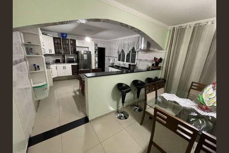 7_photo/94cf03f3ef.15f4a19d538e62fb-ATLAS-b3f2e4c8-1fb0-4cf6-8731-dcda70dc6eb8.jpg de casa à venda com 3 quartos, 500m² em Jardim Belval, Barueri