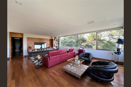 7_photo/94cf050561.78ea92cc55484ae4-ATLAS-22b285bd-d366-4e1f-9351-c6465b317638.jpg de casa de condomínio à venda com 4 quartos, 644m² em Morada dos Pássaros, Barueri