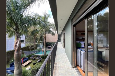 35_photo/94cf050561.78ea92cc55484ae4-ATLAS-856b714e-ea1d-41ba-8a42-f9ea5c71d632.jpg de casa de condomínio à venda com 4 quartos, 644m² em Morada dos Pássaros, Barueri