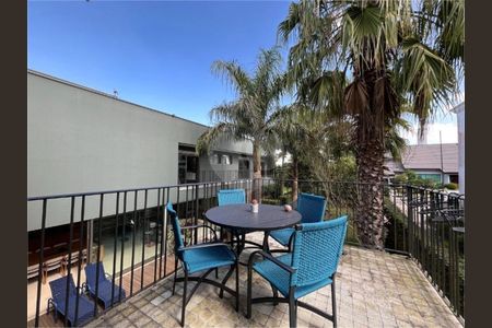 26_photo/94cf050561.78ea92cc55484ae4-ATLAS-cc10ab28-85b5-4a42-be2b-bf2e8e8bdd7f.jpg de casa de condomínio à venda com 4 quartos, 644m² em Morada dos Pássaros, Barueri