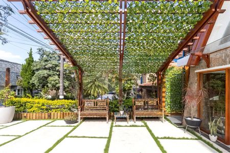 8_photo/94cf050563.19e03aecb237846c-ATLAS-962df6cb-92d5-41ba-bd22-fb404e71f4dd.jpg de casa de condomínio à venda com 3 quartos, 220m² em Morada dos Pássaros, Barueri