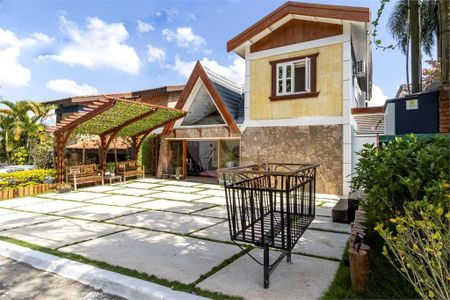 1_photo/94cf050563.19e03aecb237846c-ATLAS-bd832ee8-2d17-47fd-87f2-5ea2a9c8c140.jpg de casa de condomínio à venda com 3 quartos, 220m² em Morada dos Pássaros, Barueri