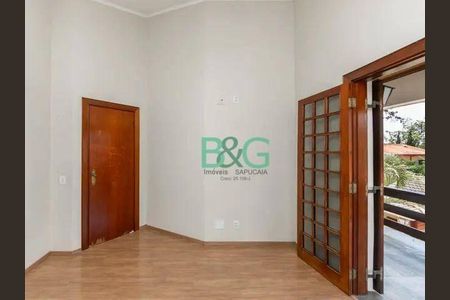 5_photo/94cf050d1f.51cc70ea1b948618-ATLAS-e1d8d349-b427-4060-be54-29b6da48cae4.jpg de casa de condomínio à venda com 3 quartos, 425m² em Morada dos Pássaros, Barueri