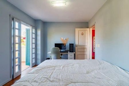 43_photo/94cf050db9.2719b1d54d002f82-ATLAS-8f6c7c7f-d8a4-4954-a8fa-1a2cd9bc6c1b.jpg de casa para alugar com 3 quartos, 375m² em Morada dos Pássaros, Barueri