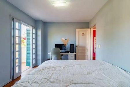 43_photo/94cf050db9.2719b1d54d002f82-ATLAS-b396de35-0f48-4e54-9f71-07ff5908c77f.jpg de casa para alugar com 3 quartos, 375m² em Morada dos Pássaros, Barueri