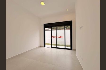 11_photo/94cf050e31.74426ba40aa82551-ATLAS-54c953cd-a438-4182-b4fa-efe0fbcd74e1.jpg de casa à venda com 3 quartos, 240m² em Morada dos Pássaros, Barueri