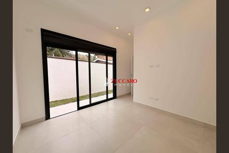 27_photo/94cf050e31.74426ba40aa82551-ATLAS-77b23f01-a25f-4d14-9d06-2e4fab4e213a.jpg de casa à venda com 3 quartos, 240m² em Morada dos Pássaros, Barueri