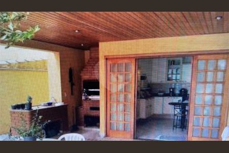 17_photo/94cf050e71.131c711fc740dfc3-ATLAS-e3b018ed-d33c-4b2b-a3af-c67ad4606ebb.jpg de casa à venda com 4 quartos, 430m² em Morada dos Pássaros, Barueri