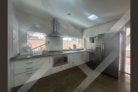 4_photo/94cf050fdd.428e09766003595a-ATLAS-5321e5ee-0ac3-4723-b46d-fb28cb1c8ebc.jpg de casa para alugar com 4 quartos, 360m² em Morada dos Pássaros, Barueri