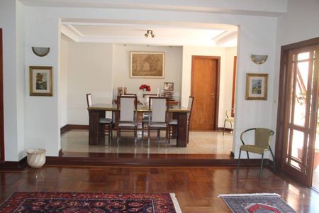 12_photo/94cf051005.c696d6dfecea6f1c-ATLAS-e8ae0710-e7c2-4459-a379-08fe5d34e0d5.jpg de casa de condomínio à venda com 5 quartos, 466m² em Morada dos Pássaros, Barueri