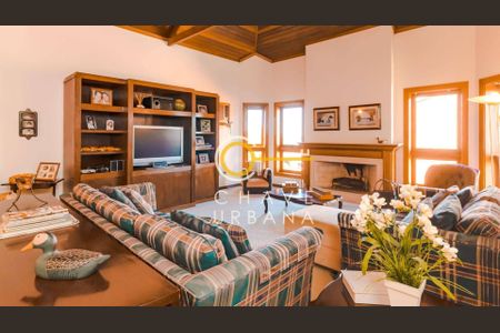 5_photo/94cf05101b.719fbdc320448c84-ATLAS-a455e1b7-21ce-4acd-b789-4d98e2f9ca3e.jpg de casa à venda com 4 quartos, 552m² em Morada dos Pássaros, Barueri